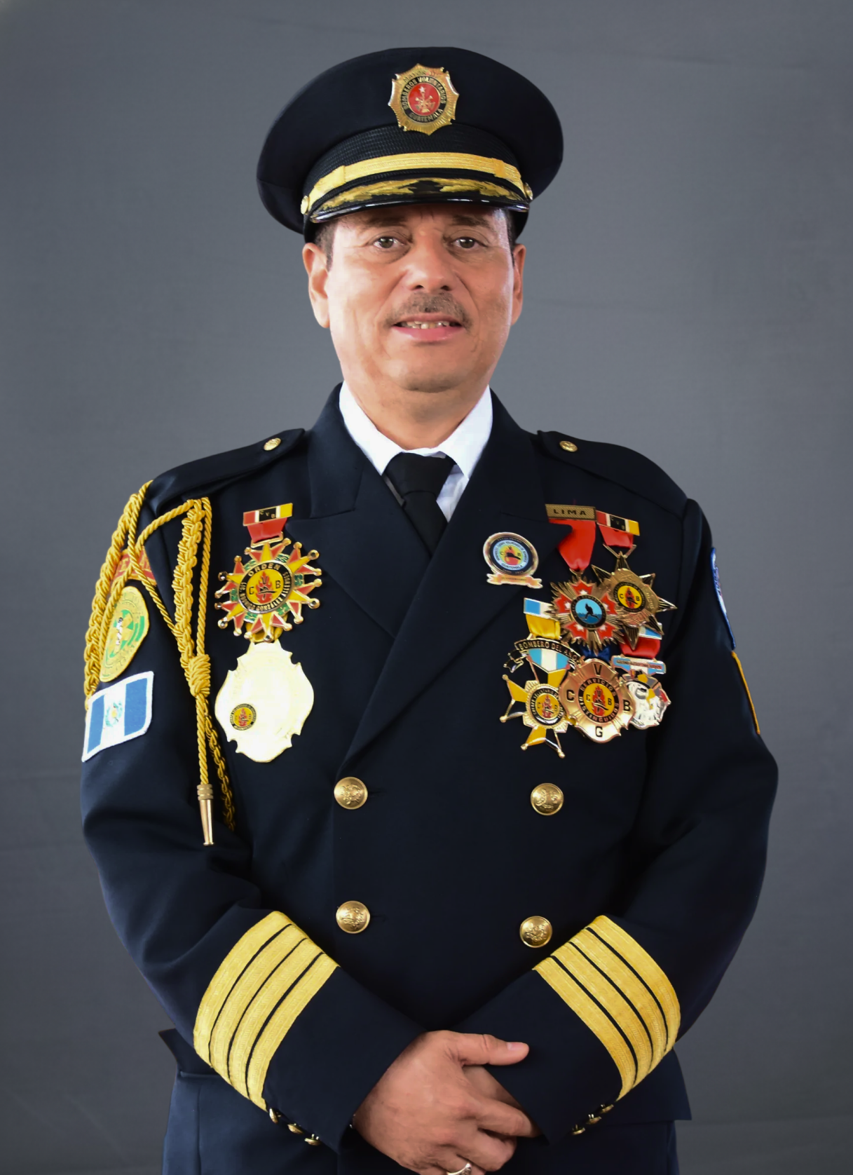 Mayor y Licenciado Carlos Elías Lima Lucero
